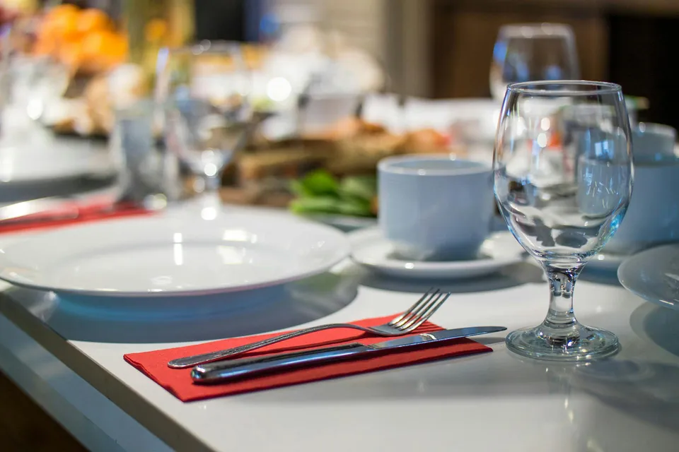 Restaurants and Cafes